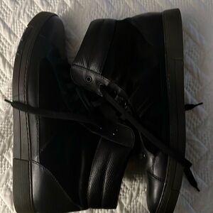 Men Black Salvatore Ferragamo Sneakers